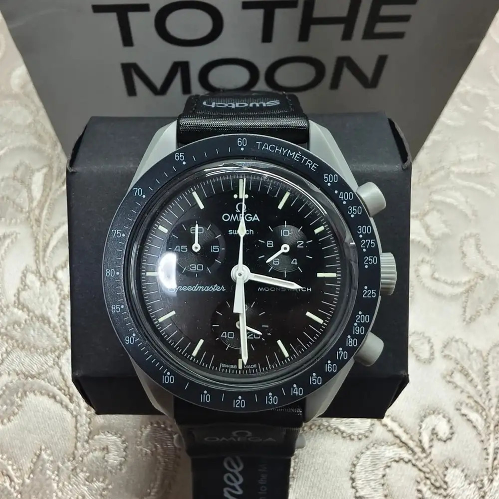 Swatch x Omega MoonSwatch Mission to Moon Watch